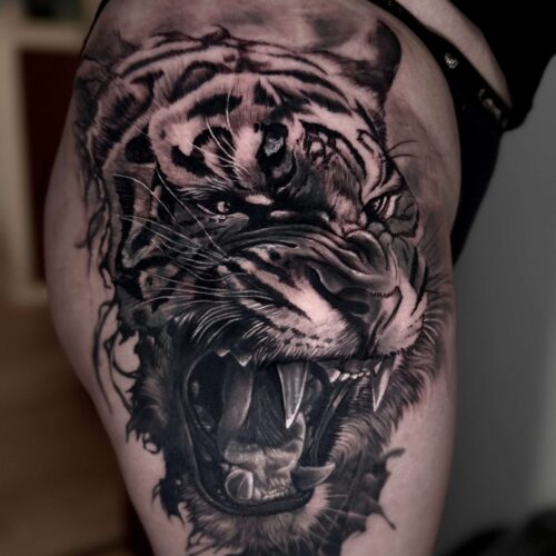 Best Montreal Tattoo Artist - Blackwork